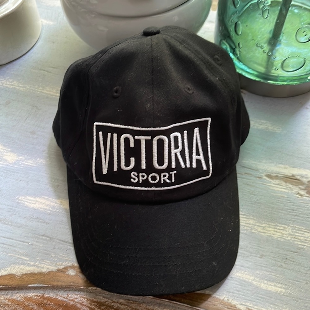 Victoria’s Secret Classic Black Baseball Hat EUC
